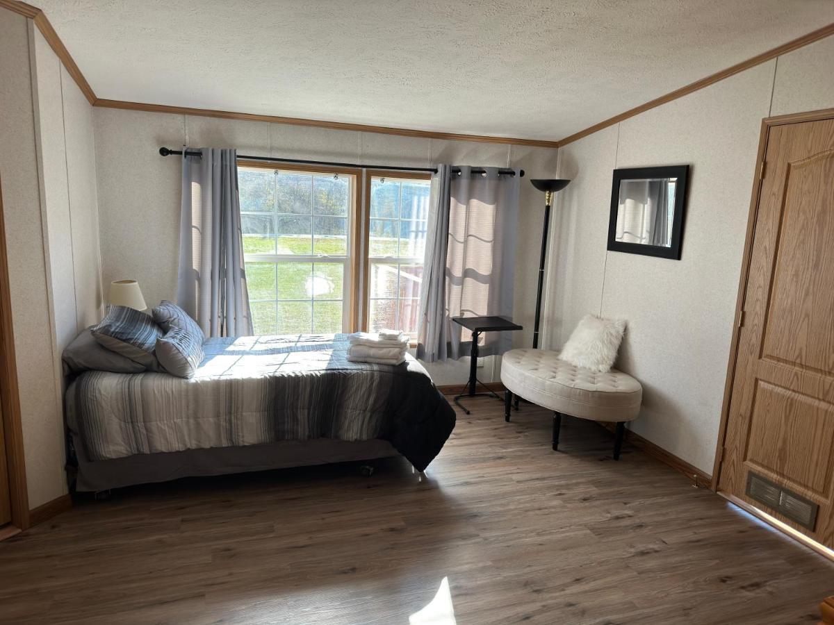 Spacious Cozy Getaway ! King Bed, Game Room, Out Door Patio Cairo Exterior foto